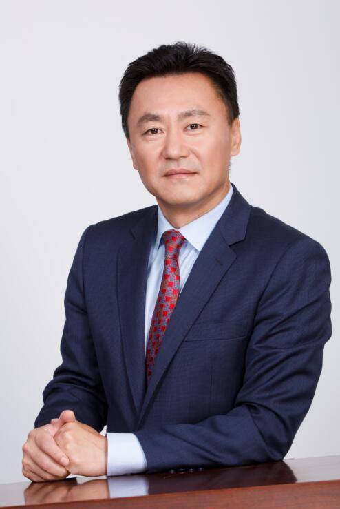 丛林（华兴资本控股集团原总裁兼华兴证券（香港）原董事长）