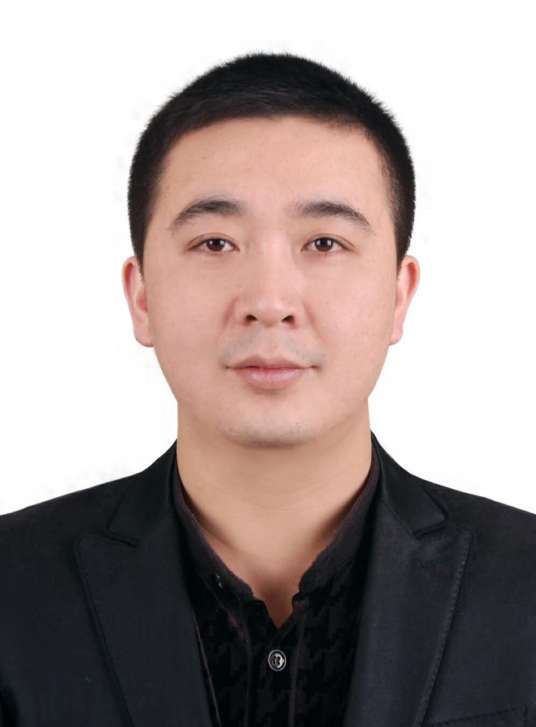 梁飞（梅江区委常委、区政府党组成员、副区长）