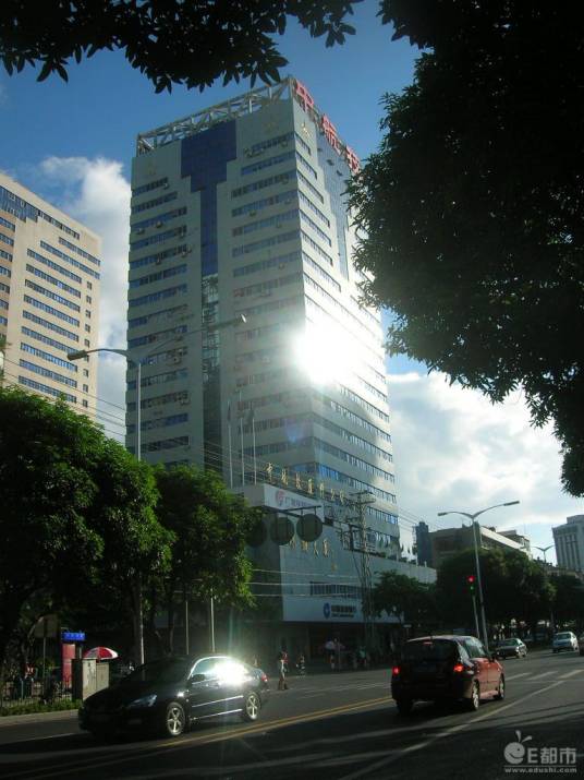 鸿翔大厦（位于北京市海淀区的一座大厦）