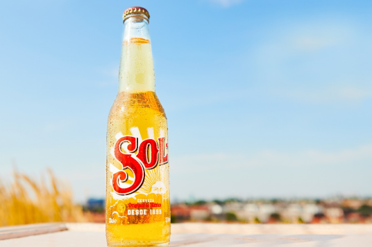 苏尔啤酒SOL