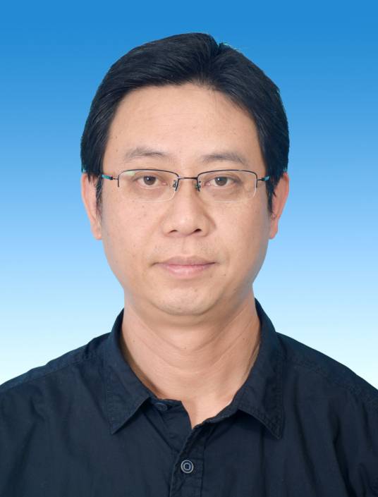 陈巍（河南师范大学美术学院教授）
