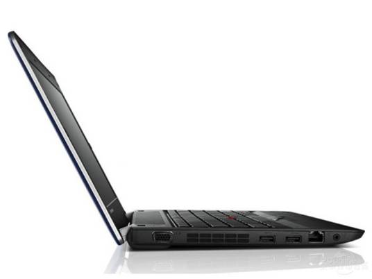 联想ThinkPad E135(3359A35)