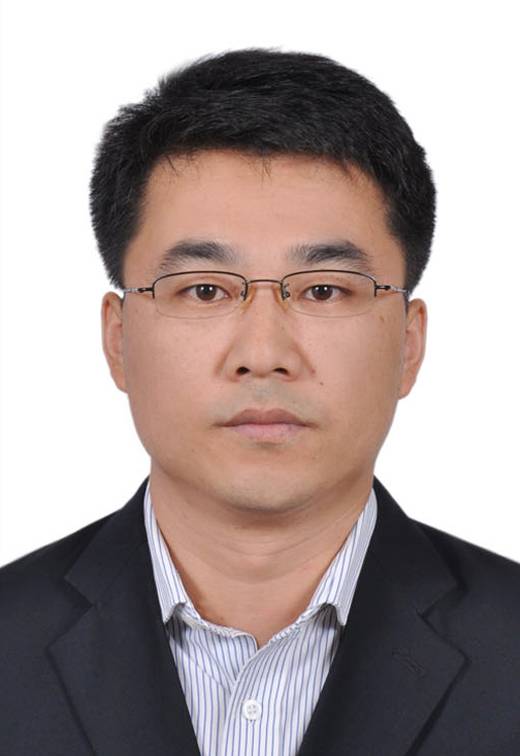 李大伟（华东理工大学化学与分子工程学院副院长、上海市精准化学国际联合实验室副主任）