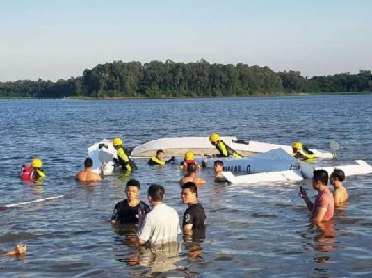 7·4万宁小型飞机坠毁事故