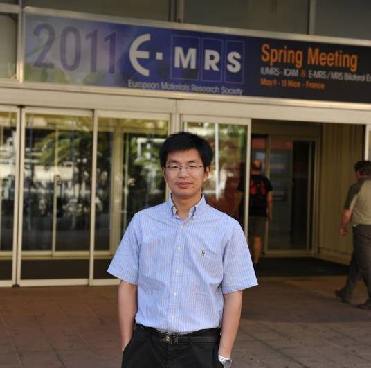任峰（武汉大学物理科学与技术学院博士生导师）