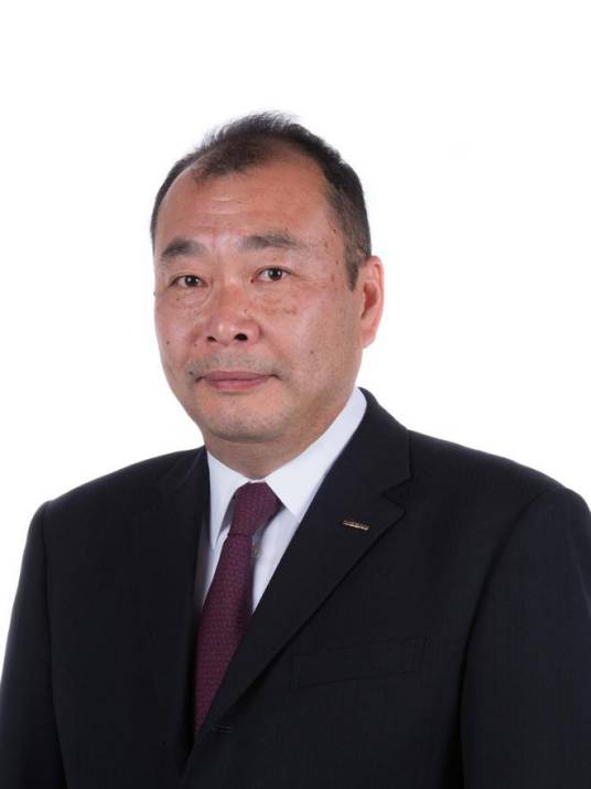 山崎庄平