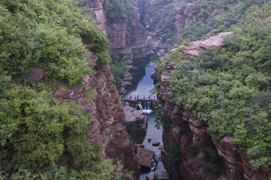 红石崖风景区
