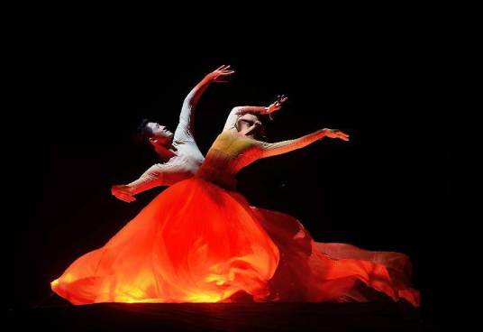 红（现代舞蹈诗）