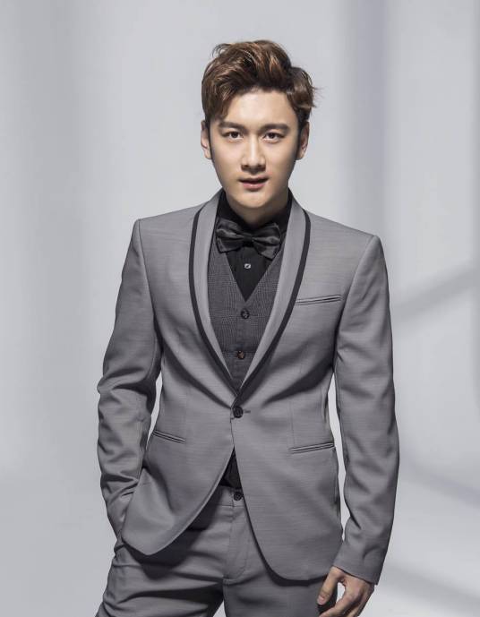 汤群(中国内地男演员、歌手)