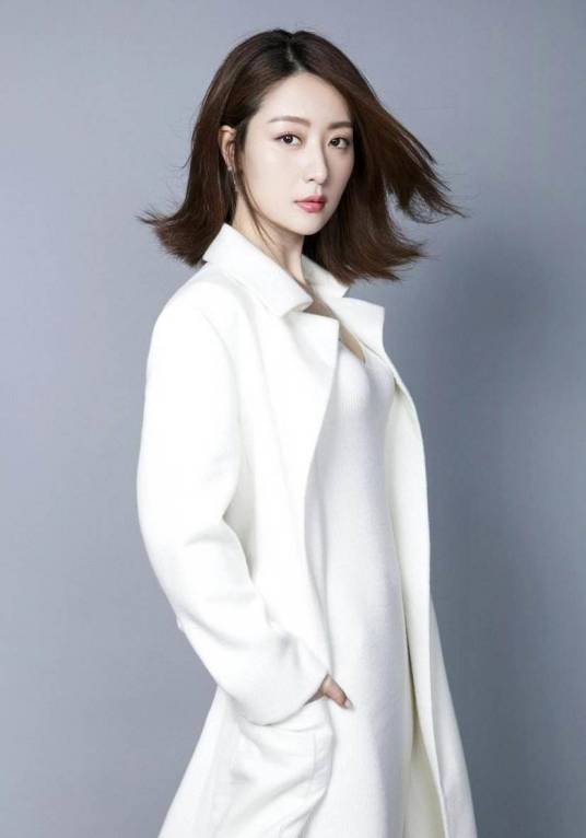 白冰（中国内地女演员、歌手）