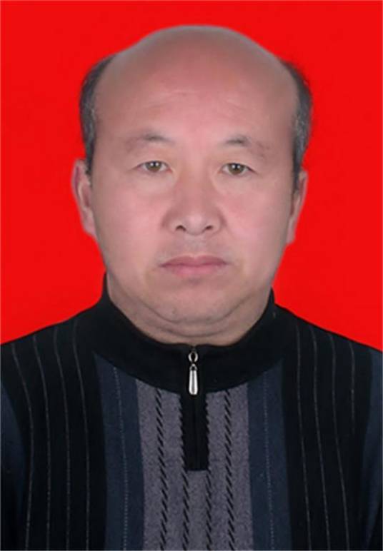 张文峰（安徽省淮南市凤台县住建局党组成员、总工程师）