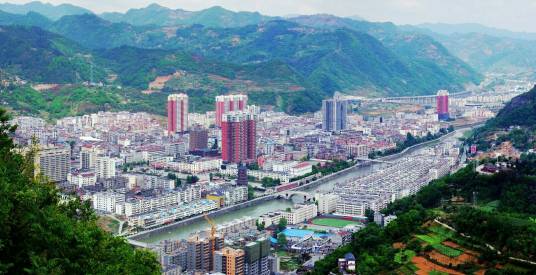 城关镇（陕西省平利县城关镇）