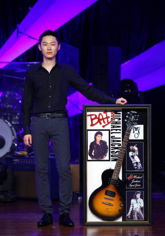 我们（2014年梁博唱作歌曲）