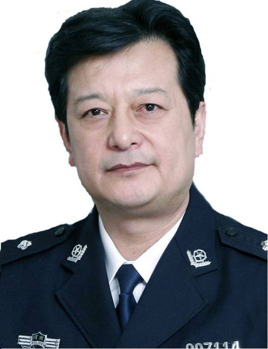 马会强（河南省郑州市公安局党委委员、副局长）