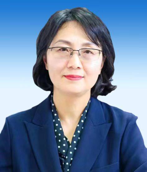 金玲（重庆市委教育工委委员、市教委副主任）