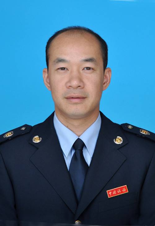 陆毅（国家税务总局崇左市税务局副局长）