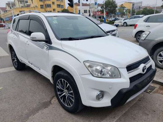 2012款RAV4 2.0L自动四驱版