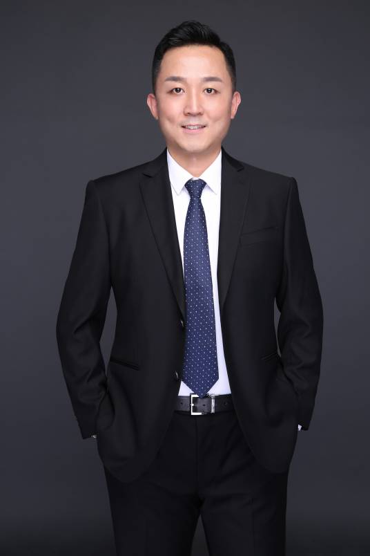 郑文先（深圳云天励飞技术股份有限公司副总裁，集团党委书记）