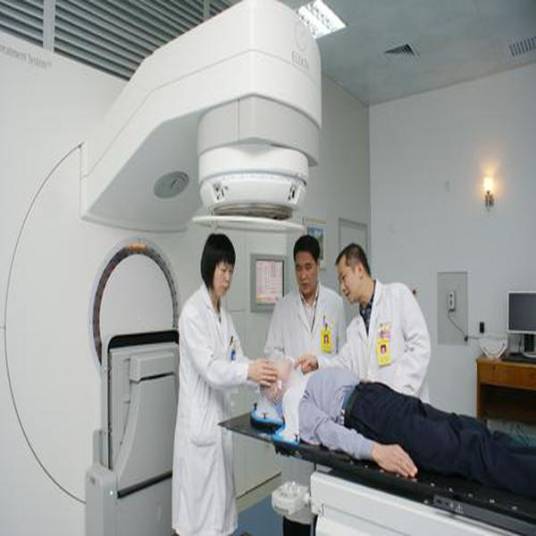 医用高能直线加速器