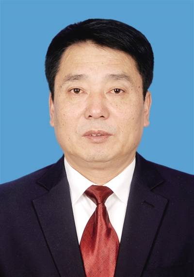 回力（呼和浩特市政协原副主席）