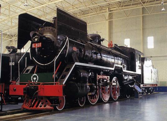 胜利型蒸汽机车