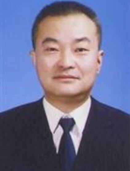 张文献（辽宁省抚顺市政府党组成员、秘书长）