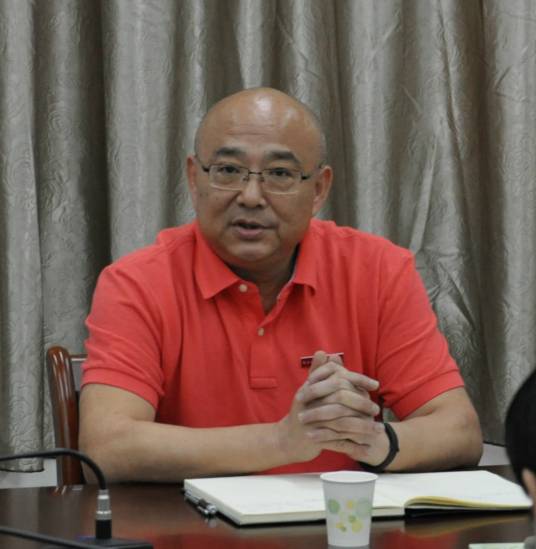 万泉（福建林业职业技术学院原党委书记）