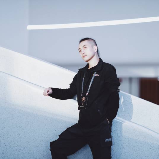 周聪（中国内地摄影家、艺术家）