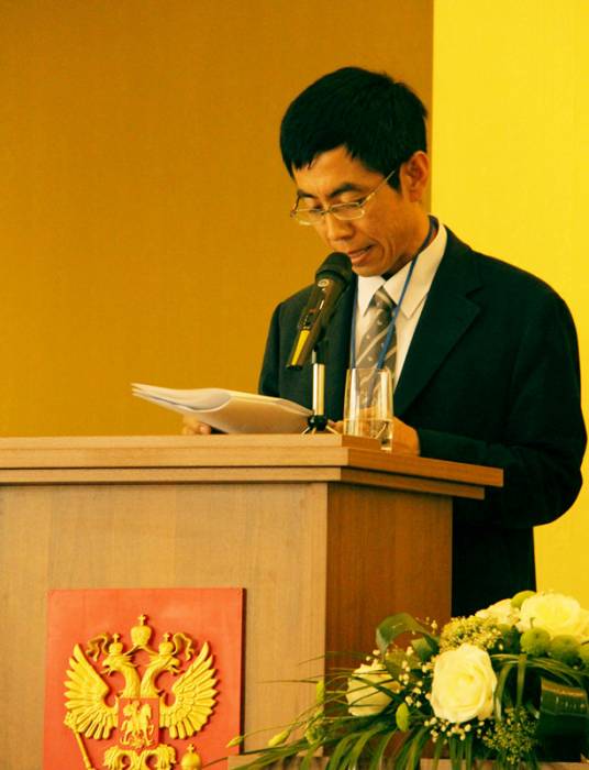 王志华（中国政法大学教授）