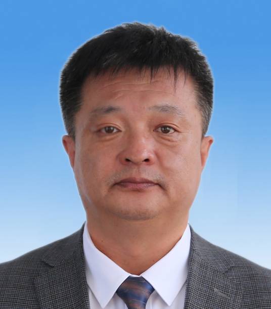 王占国（内蒙古自治区卫生健康委员会党组成员、一级巡视员）