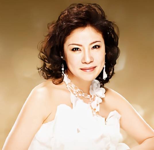 金莲子（韩国女歌手）