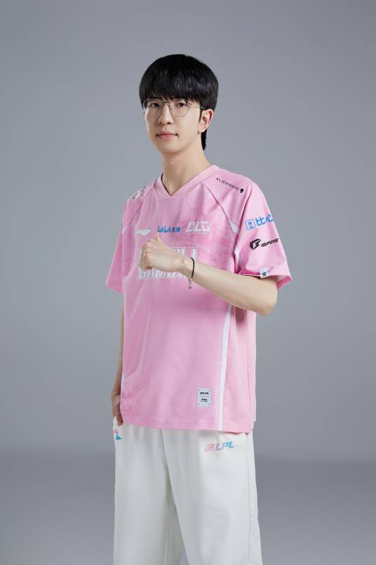 赵嘉豪(英雄联盟职业选手)