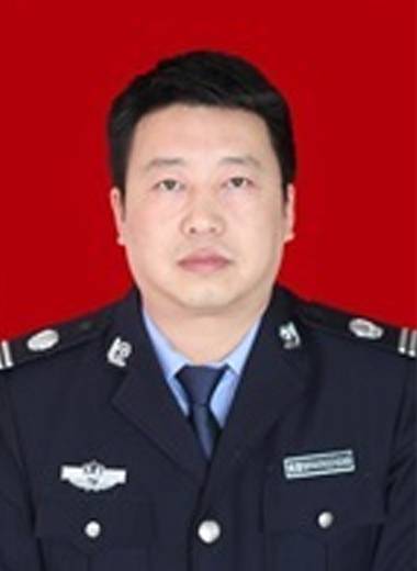 沈勇（湖南省怀化市中方县司法局党组成员、副局长）