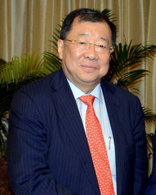 张锦雄（印尼中华总商会第六届总主席）