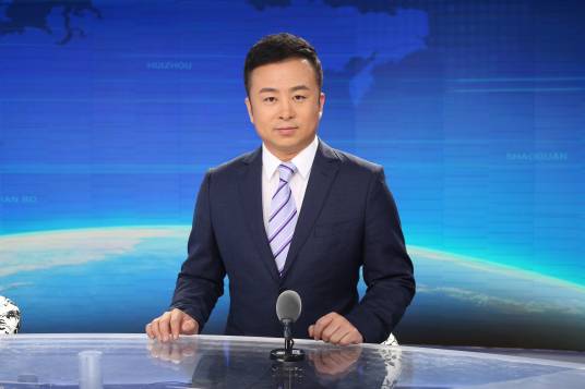 王鹏（广东卫视主持人、新闻主播）