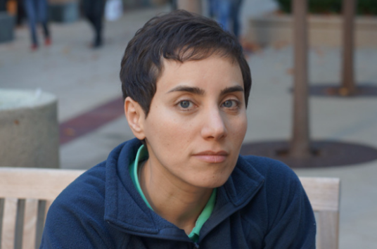 玛丽安·米尔札哈尼