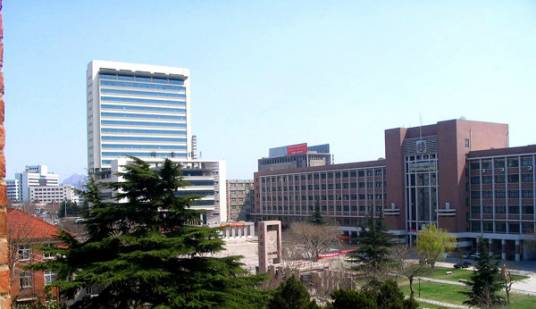 青岛理工大学经贸学院