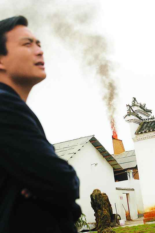 熊建军（景德镇熊建军珐琅彩瓷有限公司董事长）