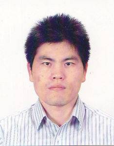 史向阳（东华大学教授）