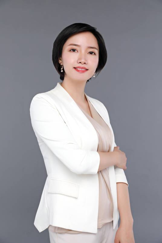 彭琳琳（小步在家早教创始人及CEO）