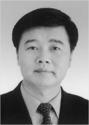 俞丹桦（宁波市外经贸局局长）