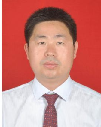 宋晓峰（富川县莲山镇镇长）