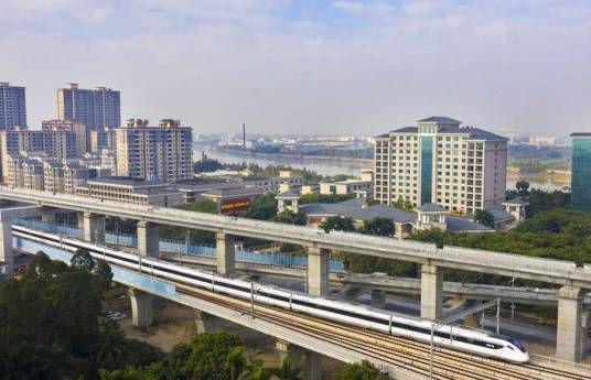 洪梅镇（广东省东莞市辖镇）