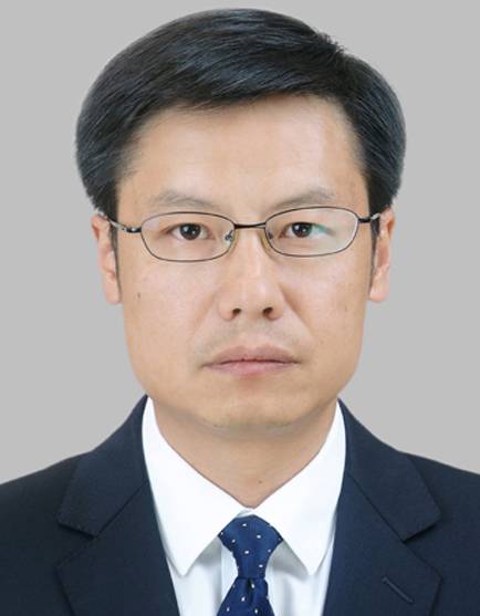 梁凌云（云南省昭通市人民政府党组副书记、副市长）