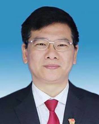 胡顺根（江西省吉安市遂川县委常委、政法委书记）