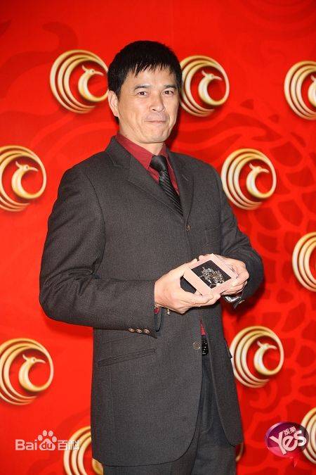 李泉水（电视剧《意难忘》中的男主角之一）