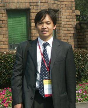 李小珍（西南交通大学土木工程学院教授）