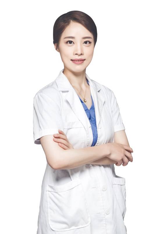 李晓霞（上海瑞欧医疗美容门诊部医生）