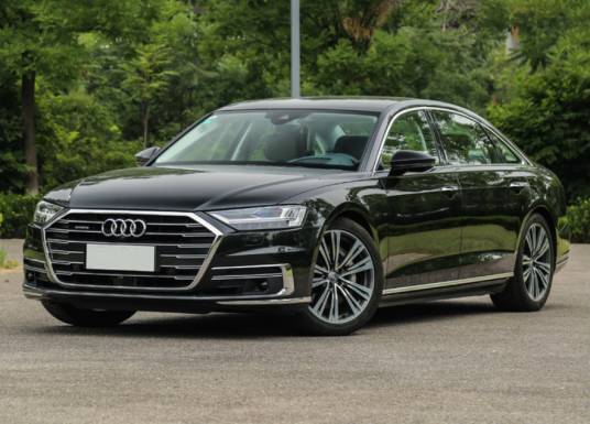 奥迪A8L 50 TFSI quattro专享型