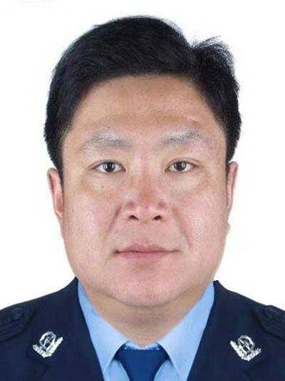 苏骏（安徽省天长市人民政府副市长、市公安局局长）